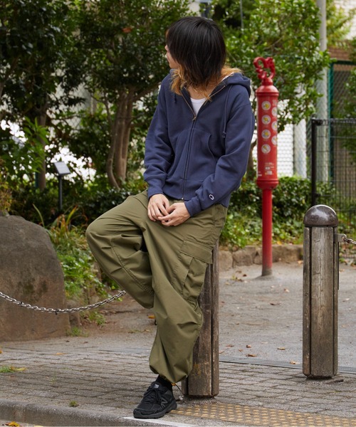 Champion(チャンピオン)の「Champion/チャンピオン REVERSE WEAVE(R) ジップフーデッド スウェット トレーナーシャツ 2026秋冬 秋服(パーカー・メンズ・シルバーグレー/オートミール/ネイビー/ブラック・M/L/XL)」の20枚目の写真