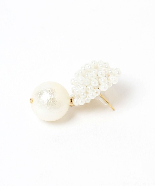 GLOBAL WORK(グローバルワーク)の「MATINEE LINE/シャワーパールピアス/288876(ピアス(両耳用)・レディース・ゴールド・FREE)」の4枚目の写真