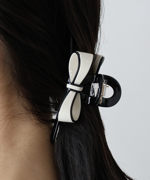 BLUEEAST（ブルーイースト）の「配色リボンバンスクリップ（バレッタ/ヘアクリップ・レディース・ブラック/モカ/ホワイト・FREE）」の9枚目の写真