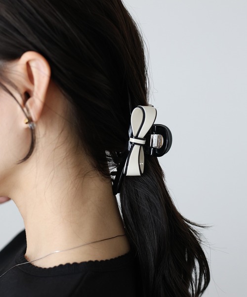 BLUEEAST（ブルーイースト）の「配色リボンバンスクリップ（バレッタ/ヘアクリップ・レディース・ブラック/モカ/ホワイト・FREE）」の10枚目の写真