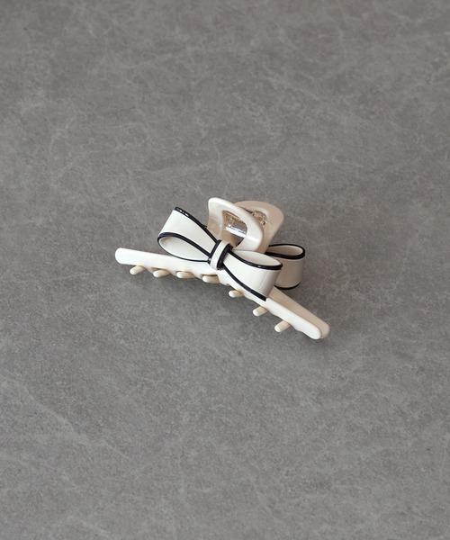 BLUEEAST（ブルーイースト）の「配色リボンバンスクリップ（バレッタ/ヘアクリップ・レディース・ブラック/モカ/ホワイト・FREE）」の11枚目の写真