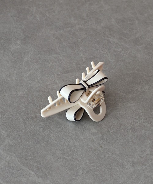 BLUEEAST（ブルーイースト）の「配色リボンバンスクリップ（バレッタ/ヘアクリップ・レディース・ブラック/モカ/ホワイト・FREE）」の12枚目の写真