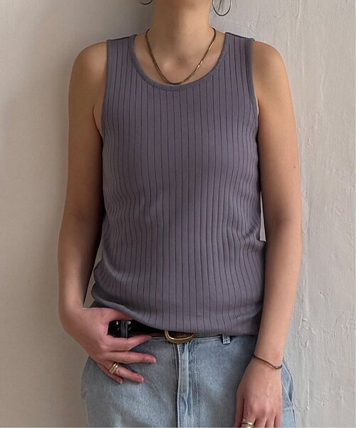 LBC（エルビーシー）の「【着やせ効果抜群】コットンUSA針抜きタンクトップ 25（タンクトップ・レディース・イエロー/ダークカーキ/ホワイト/ブラウン/ピンク/ブラック/チャコールグレー/その他30・M/L）」の3枚目の写真