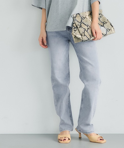 coca（coca）（コカ）の「しゃがめるテーパードデニム（デニムパンツ・レディース・ライトブルー/ブルー・S/L/M）」の6枚目の写真