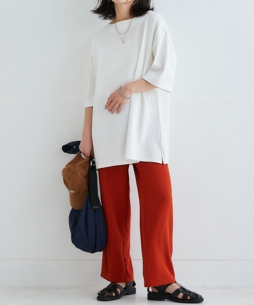 nissen（ニッセン）の「綿１００％バスクオーバーサイズ５分袖チュニック（UVカット）＜大きいサイズ有＞（Tシャツ/カットソー・レディース・オフホワイト/ブラック/ダークグレー/ベージュ/ピンク/グリーン・S～Ｍ/L～LL/3L～4L）」の8枚目の写真