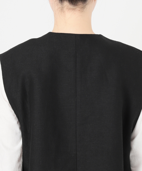 Spick & Span（スピックアンドスパン）の「リネンキャンバスVカラージレ（ベスト・レディース・ブラック/ベージュ・FREE）」の20枚目の写真