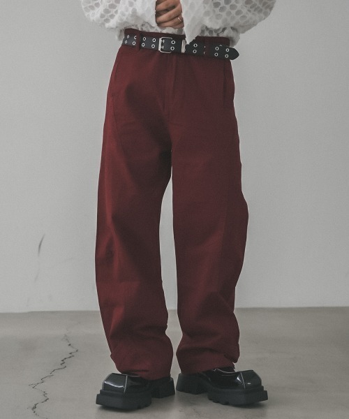 Shoowtime(ショウタイム)の「Curved silhouette wide chino pants / カーブシルエットワイドチノパンツ(チノパンツ・メンズ・ワインレッド/ベージュ・SMALL/MEDIUM/LARGE/X-LARGE)」の2枚目の写真