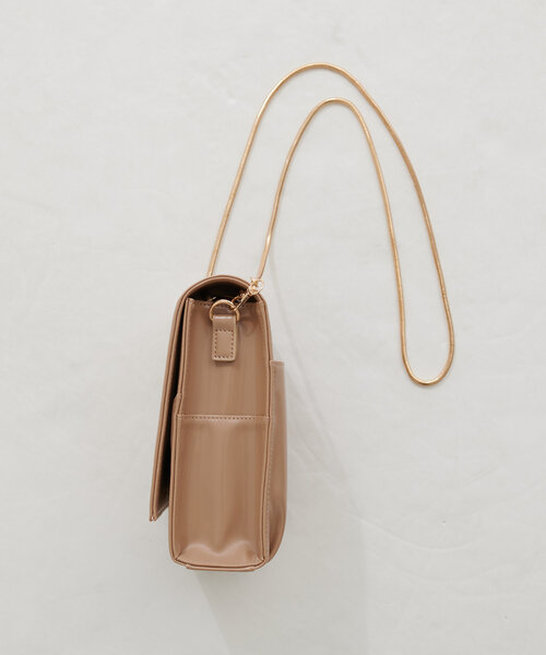 natural couture（ナチュラルクチュール）の「ミラーインショルダーバッグ（ショルダーバッグ・レディース・アイボリー/ブラック/ベージュ・FREE）」の14枚目の写真