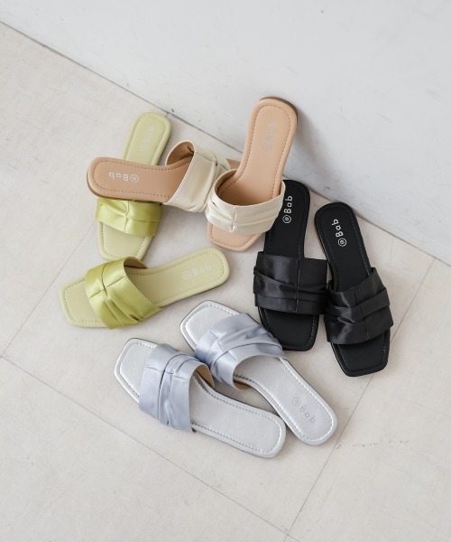 Bab（バブ）の「サテンギャザーフラットサンダル（サンダル・レディース・ブラック/ベージュ/グリーン/シルバー・M/L）」の8枚目の写真