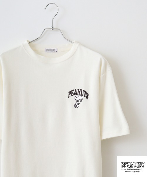 PEANUTS(ピーナッツ)の「PEANUTS 接触冷感ビッグシルエット半袖Tシャツ(Tシャツ/カットソー・メンズ・グレイッシュベージュ/ホワイト系/ライトカーキ/ネイビー系/オフホワイト/ネイビー/チャコール/ホワイト系1/ベージュ系・L/M/S/LL)」の3枚目の写真
