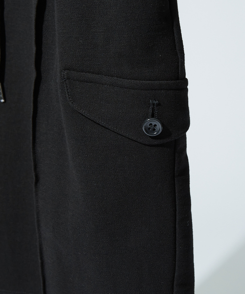 DESIGNWORKS(デザインワークス)の「【接触冷感 / COVEROSS(R)】ミリタリー ピンタック ショートパンツ / セットアップ対応(その他パンツ・メンズ・ホワイト/ブラック/カーキ/ネイビー/スミクロ/オフホワイト・46/48)」の11枚目の写真