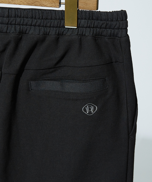 DESIGNWORKS(デザインワークス)の「【接触冷感 / COVEROSS(R)】ミリタリー ピンタック ショートパンツ / セットアップ対応(その他パンツ・メンズ・ホワイト/ブラック/カーキ/ネイビー/スミクロ/オフホワイト・46/48)」の13枚目の写真