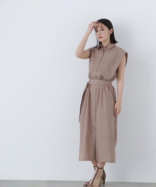 NATURAL BEAUTY BASIC(ナチュラルビューティーベーシック)の「◇ベルテッドナローシャツワンピース(シャツワンピース・レディース・チャコールグレー/ダークグリーン/ベージュ・MEDIUM/P/S)」の18枚目の写真