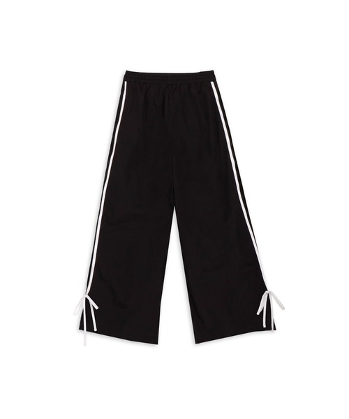 PUMA(プーマ)の「PUMA プーマ ウィメンズ T7 モダン ディライト トラック パンツ(その他パンツ・レディース・ブラック/カーキ・LARGE/MEDIUM/SMALL/X-LARGE)」の4枚目の写真