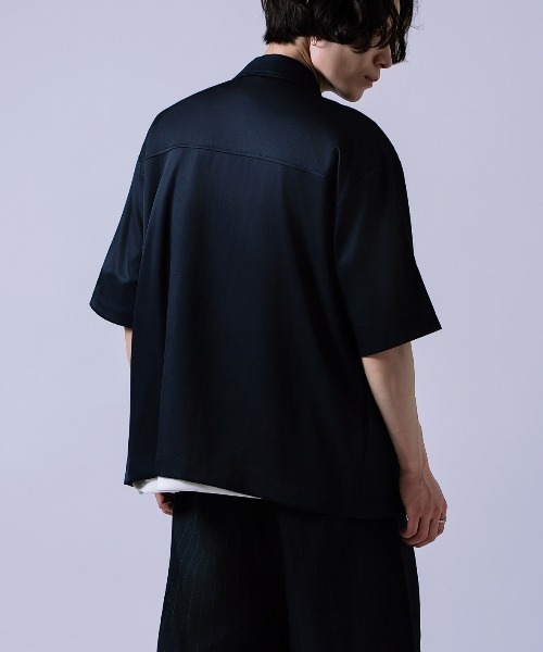 Crownor(クラウノアー)の「ダブルジッパー 半袖シャツ(シャツ/ブラウス・メンズ・カーキ/ネイビー・LARGE/MEDIUM)」の16枚目の写真