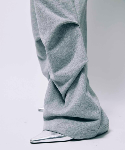 led.tokyo（レッドトウキョウ）の「【led.tokyo】TUCK SWEAT PANTS/タックスウェットパンツ（スウェットパンツ・レディース・グレー/ブラック・1/2）」の6枚目の写真