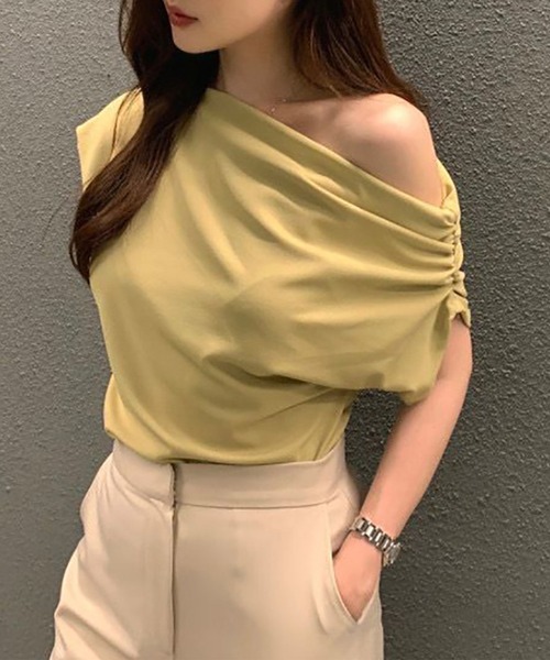 Lace Ladies（レースレディース）の「ワンショルダー ドレープ アシンメトリー シャーリング トップス（Tシャツ/カットソー・レディース・ホワイト/ブラック/イエロー・FREE）」の8枚目の写真