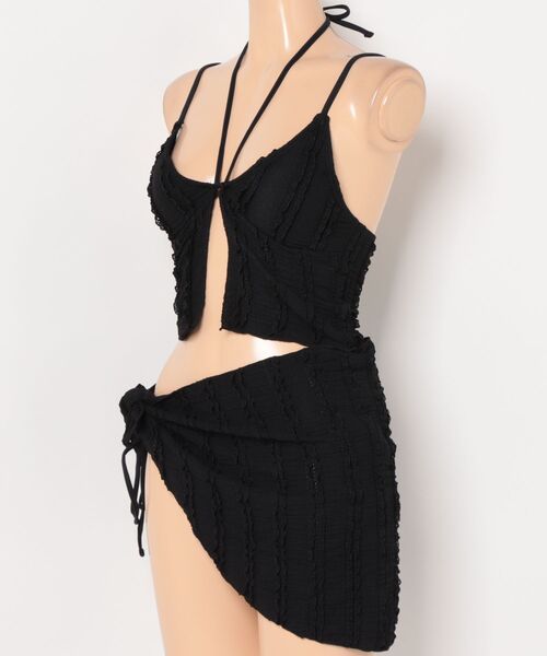 Lace Ladies（レースレディース）の「【3点セット】ビスチェ風 フリル パレオ付き ビキニ 水着（水着・レディース・ピンク/ブルー/ブラック・M/L/XL）」の4枚目の写真