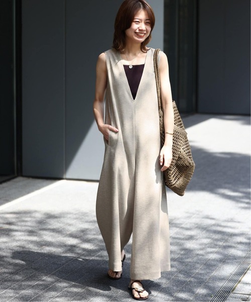 JOURNAL STANDARD relume（ジャーナルスタンダード　レリューム）の「《追加》【MULTI FUNC+】UVカット / 接触冷感 / ストレッチ オールインワン（つなぎ/オールインワン・レディース・ベージュ/カーキ・36/38）」の3枚目の写真