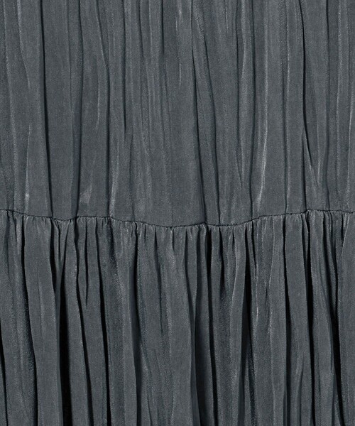 BEAUTY&YOUTH UNITED ARROWS（ビューティーアンドユースユナイテッドアローズ）の「ポリエステル プリーツVネックワンピース（ワンピース・レディース・ブラック/ダークグレー・M/S）」の16枚目の写真