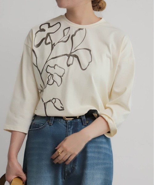 NOMBRE IMPAIR(ノンブルアンペール)の「ラインフラワー箔PT 8分袖TEE(Tシャツ/カットソー・レディース・ネイビー/ホワイト・FREE)」の9枚目の写真