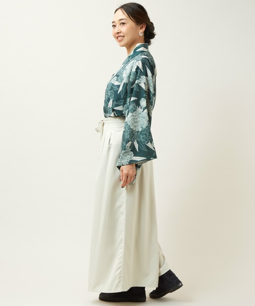 倭物やカヤ(ワモノヤカヤ)の「【倭物やカヤ】花の趣 羽織(カーディガン/ボレロ・レディース・グリーン/ホワイト/スミクロ・FREE)」の17枚目の写真
