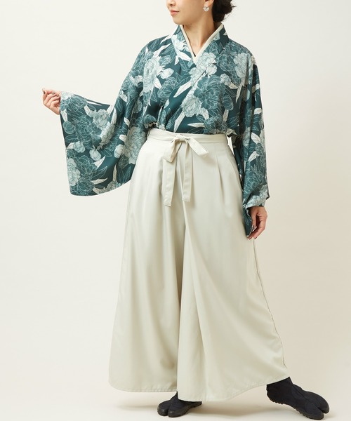 倭物やカヤ(ワモノヤカヤ)の「【倭物やカヤ】花の趣 羽織(カーディガン/ボレロ・レディース・グリーン/ホワイト/スミクロ・FREE)」の21枚目の写真