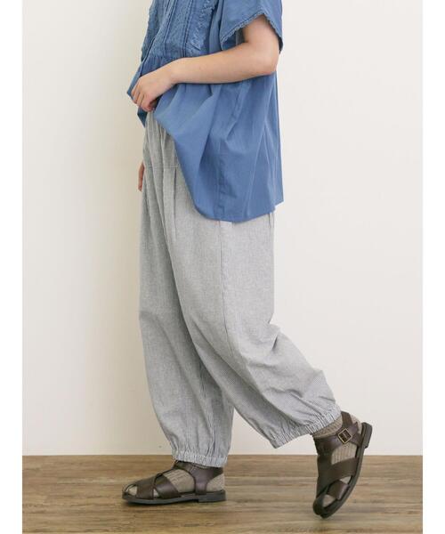 Samansa Mos2（サマンサ モスモス）の「【M/Lサイズ】綿麻平織りウエスト切替ギャザーバルーンパンツ（その他パンツ・レディース・ネイビー/モカ/キナリ/ブラック・L/M）」の17枚目の写真
