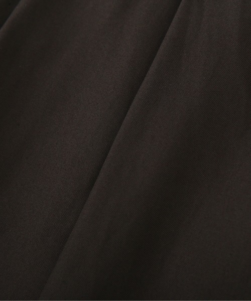 MARGARET HOWELL（マーガレットハウエル）の「SOFT BRUSHED COTTON TWILL（その他パンツ・レディース・ベージュ/オリーブドラブ・1/2）」の6枚目の写真