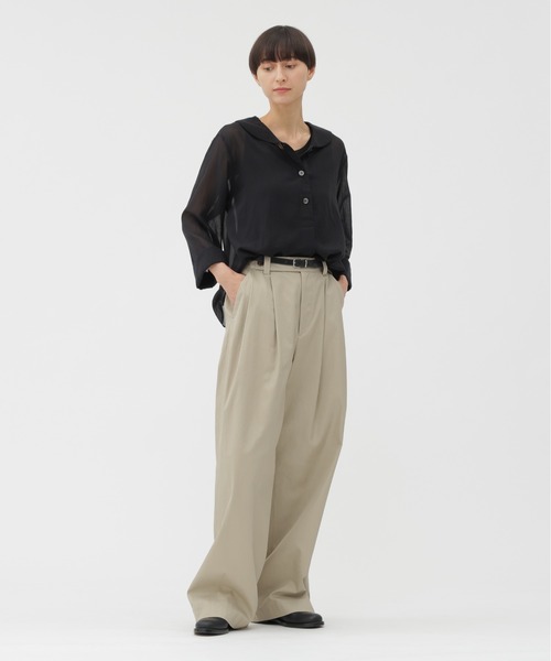MARGARET HOWELL（マーガレットハウエル）の「SOFT BRUSHED COTTON TWILL（その他パンツ・レディース・ベージュ/オリーブドラブ・1/2）」の8枚目の写真