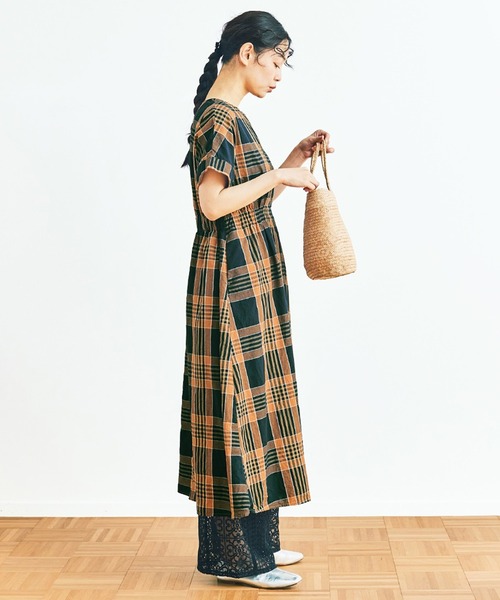 and myera(アンド マイラ)の「and myera パッチワークレースパンツ(その他パンツ・レディース・ブラック/ホワイト・M/LL/L/S)」の17枚目の写真