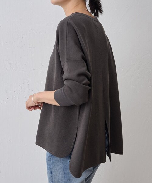 BEARDSLEY(ビアズリー)の「サラットプルオーバー(ニット/セーター・レディース・ローズ/ダークグレー/ベージュ/ライトグレー・FREE)」の12枚目の写真