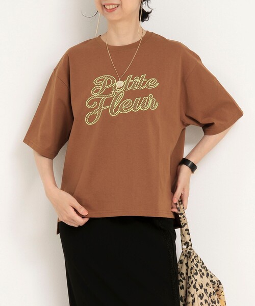 fredy couleur（フレディクルール）の「刺繍ロゴTシャツ（Tシャツ/カットソー・レディース・イエロー/ブラウン/ベビーピンク・38）」の2枚目の写真