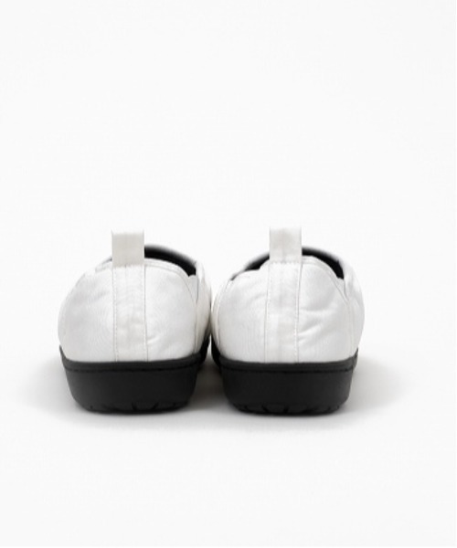 SUBU(スブ)の「SUBU スブ 冬サンダル SUBUamp スブアンプ(サンダル・メンズ・ホワイト/ブラック・28cm/24-24.5cm/23-23.5cm/26cm)」の4枚目の写真