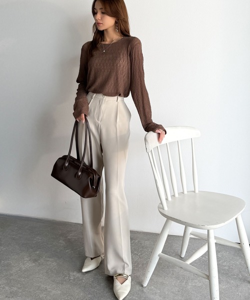 classicalelf（クラシカルエルフ）の「ほどよい透け感が大人上品。総柄シアーレーストップス(長袖)（Tシャツ/カットソー・レディース・ブラウン/グレイッシュベージュ/ブラック/オフホワイト/ブルー・X-LARGE/SMALL/MEDIUM/LARGE）」の21枚目の写真
