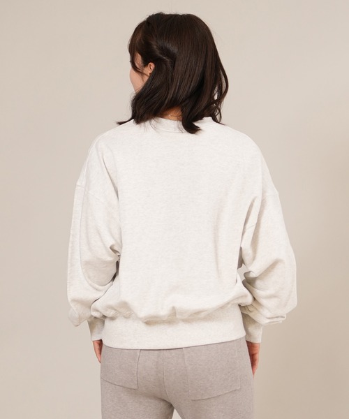 ムラサキスポーツ(ムラサキスポーツ)の「RIKKA FEMME/リッカファム スウェット ワンポイント刺繍 クルーネックトレーナー RF25FW16(スウェット・レディース・ヘザーグレー/モカ・FREE)」の7枚目の写真