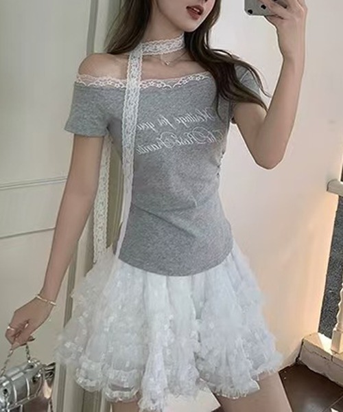 CERCA(チェルカ)の「Nia(ニア)/【レースタイ付き】オフショルダー レースドッキングカットソー Tシャツ(Tシャツ/カットソー・レディース・グレー/ホワイト・SMALL/MEDIUM)」の9枚目の写真