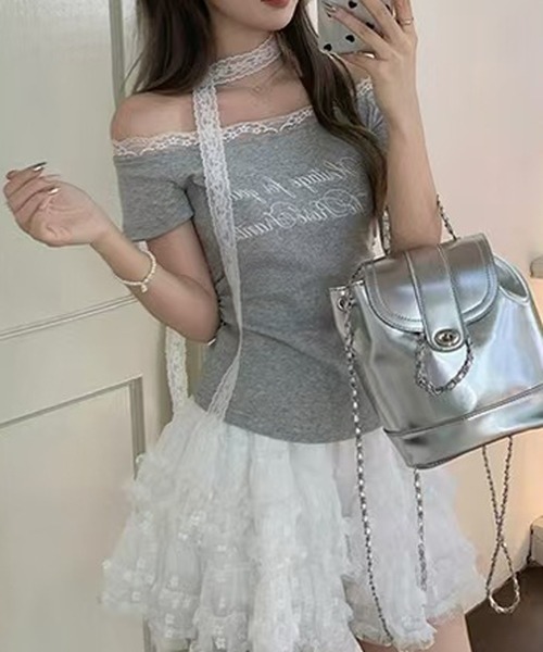 CERCA(チェルカ)の「Nia(ニア)/【レースタイ付き】オフショルダー レースドッキングカットソー Tシャツ(Tシャツ/カットソー・レディース・グレー/ホワイト・SMALL/MEDIUM)」の14枚目の写真