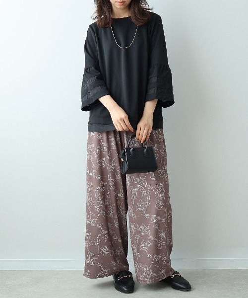 leswel（レスウェル）の「【L～5L 大きいサイズ】ポンチ異素材切替えカットソー（Tシャツ/カットソー・レディース・ブラウン/ブラック/クリーム・L/LL/3L/4L/5L）」の5枚目の写真
