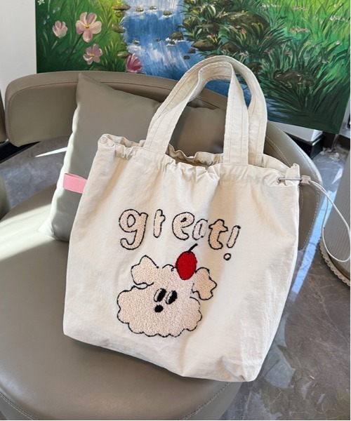 gossip!ロサンゼルス(ゴシップロサンゼルス)の「Y2K ハート刺繍ブラックトートバッグ トートバッグ プールバッグ 水着OK(ショルダーバッグ・レディース・レッド/イエロー/ブラック/オフホワイト/グレー・FREE)」の22枚目の写真