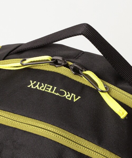 ARC'TERYX（アークテリクス）の「【EXCLUSIVE】ARC’TERYX / MANTIS 16 Back Pack（バックパック/リュック・メンズ・ブラック・ONE SIZE）」の5枚目の写真