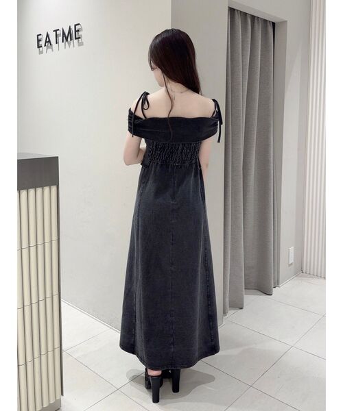 EATME(イートミー)の「ディープスリットオフショルワンピース(ワンピース・レディース・インディゴブルー/ブラック/ライトブルー・FREE)」の7枚目の写真