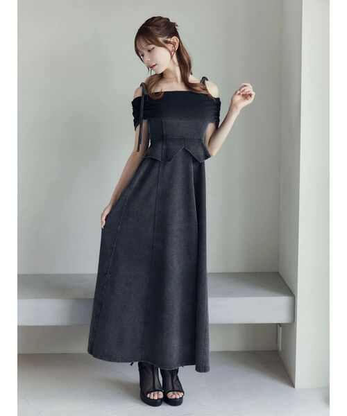 EATME(イートミー)の「ディープスリットオフショルワンピース(ワンピース・レディース・インディゴブルー/ブラック/ライトブルー・FREE)」の10枚目の写真