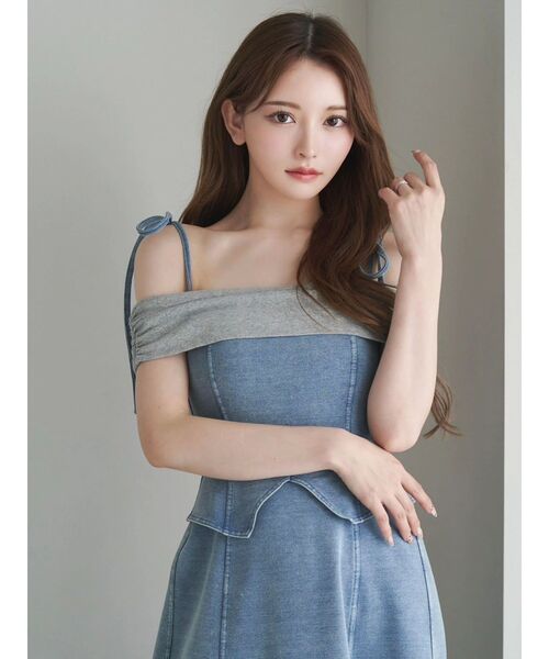 EATME(イートミー)の「ディープスリットオフショルワンピース(ワンピース・レディース・インディゴブルー/ブラック/ライトブルー・FREE)」の16枚目の写真