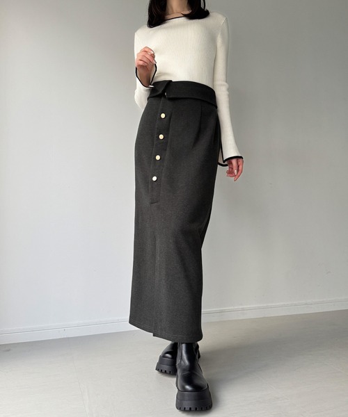 マダムエイチ　ブラック Aラインスカート ボタン付き マダムエイチ ブラック Aラインスカート ボタン付き マダムエイチ