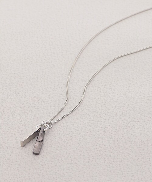 tk.TAKEO KIKUCHI(ティーケータケオキクチ)の「ダブルバーネックレス(ネックレス・メンズ・ゴールド/シルバー系/ブラック系/ブラック/ゴールド系/シルバー・00)」の3枚目の写真