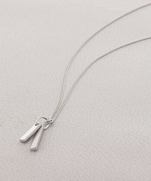 tk.TAKEO KIKUCHI(ティーケータケオキクチ)の「ダブルバーネックレス(ネックレス・メンズ・ゴールド/シルバー系/ブラック系/ブラック/ゴールド系/シルバー・00)」の1枚目の写真