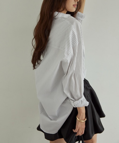 ACYM（アシーム）の「ボーイフレンドルーズシャツ（シャツ/ブラウス・レディース・グレー系その他/ホワイト/ブラックミックス・FREE）」の8枚目の写真