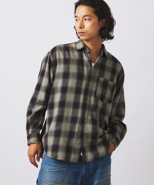 JOURNAL STANDARD relume（ジャーナルスタンダード　レリューム）の「フランネル オンブレ チェック シャツ（シャツ/ブラウス・メンズ・キャメル/ネイビー/チャコールグレー・LARGE/MEDIUM）」の2枚目の写真