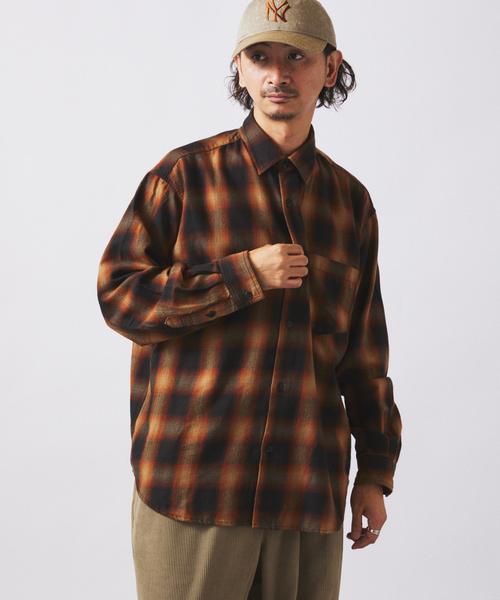 JOURNAL STANDARD relume（ジャーナルスタンダード　レリューム）の「フランネル オンブレ チェック シャツ（シャツ/ブラウス・メンズ・キャメル/ネイビー/チャコールグレー・LARGE/MEDIUM）」の12枚目の写真